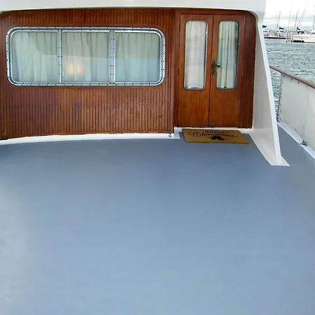 Yacht Bateau Moteur Benetti 19m Botel Sete